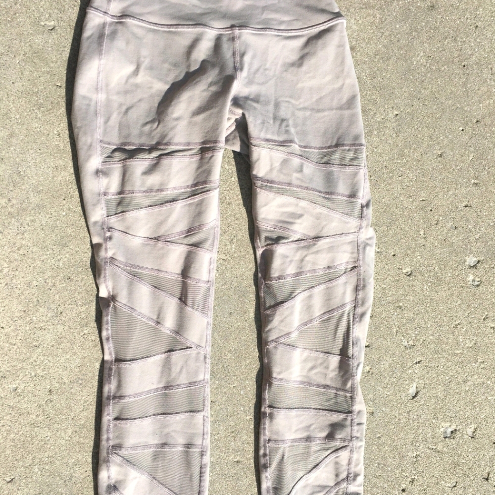 Lululemon bandage leggings